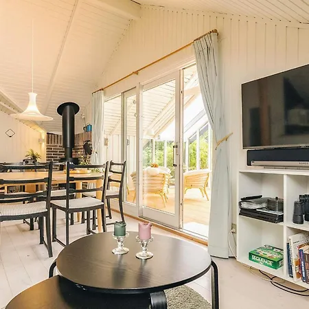 Secluded Haven By - By Traum Casa vacanze *
